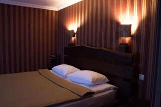 Отель Кодацкий Кош Старые Кодаки Номер Делюкс с кроватью размера «king-size»-4